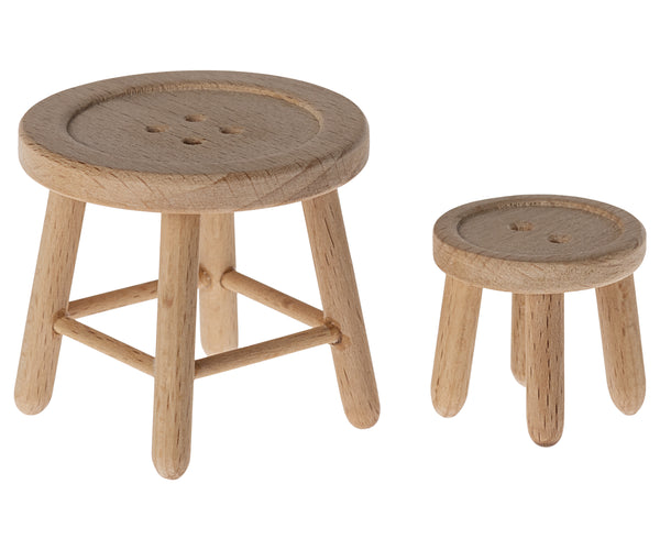 mouse | table and stool set