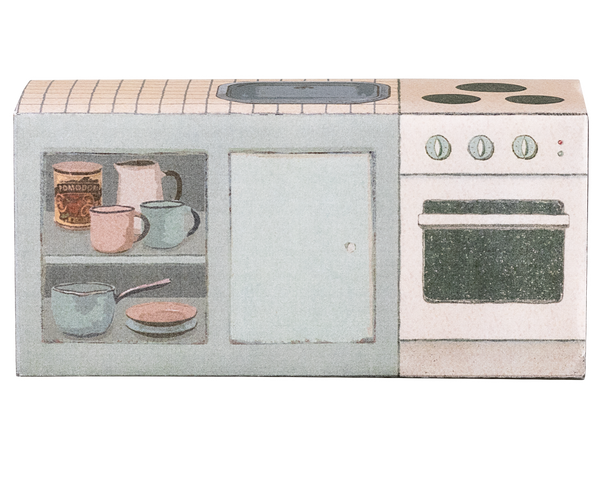 mouse | kitchen counter