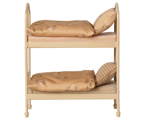 mouse | bunk bed - wheat