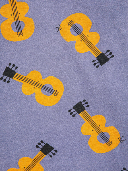 t-shirt | acoustic guitar all over