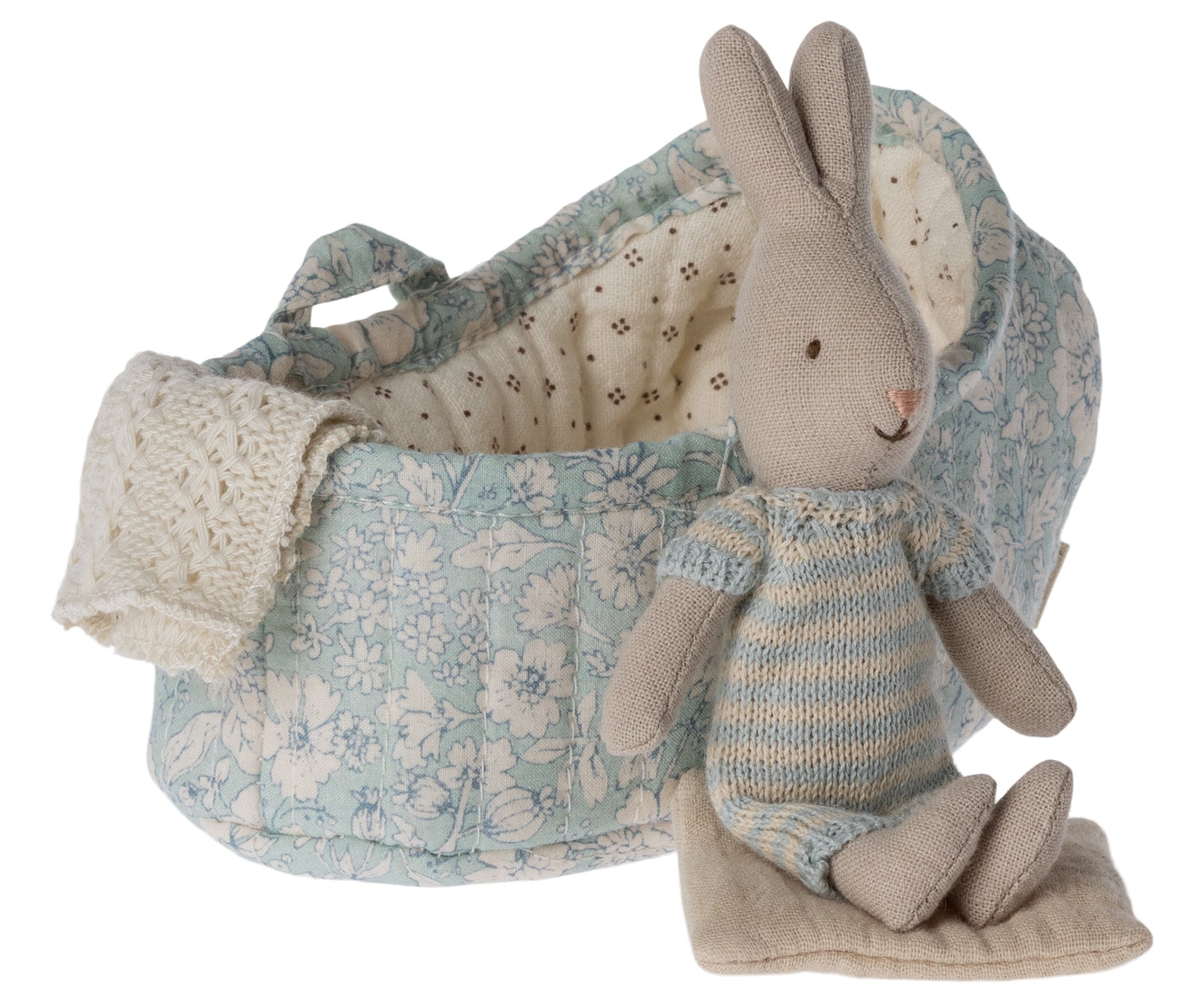 micro | rabbit in carry cot