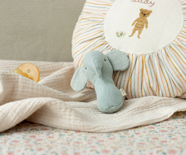 lullaby friends | elephant rattle - light dusty blue