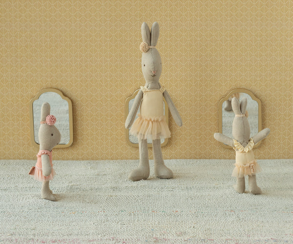 rabbit - size 1 | classic - ballet suit + cream skirt