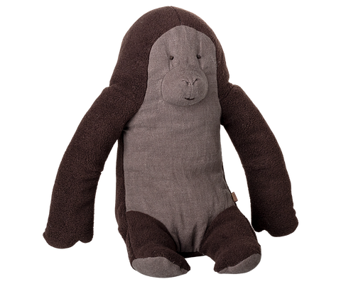 safari friends | medium gorilla