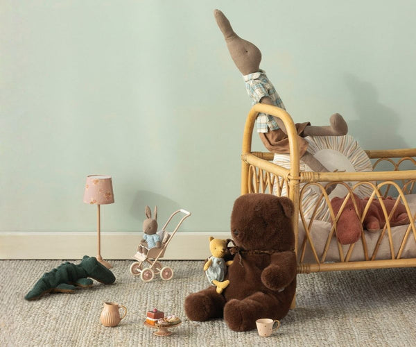 plush teddy bear | medium - dark brown