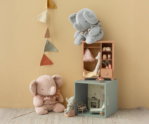 plush elephant | big - powder