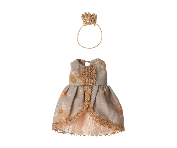 big sister mouse | princess dress