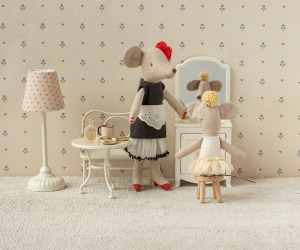 mum mouse | beautician