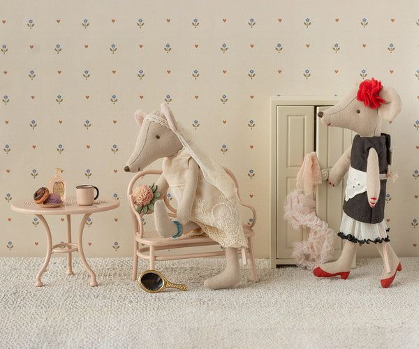 mum mouse | beautician