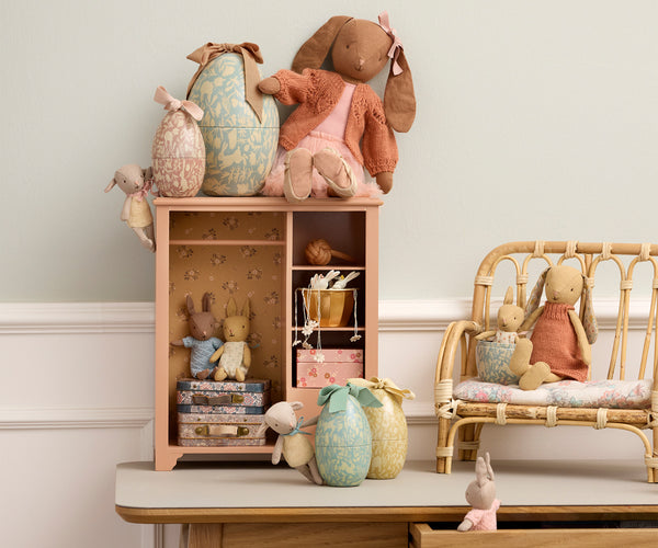 easter egg with micro rabbit | small - cream yellow
