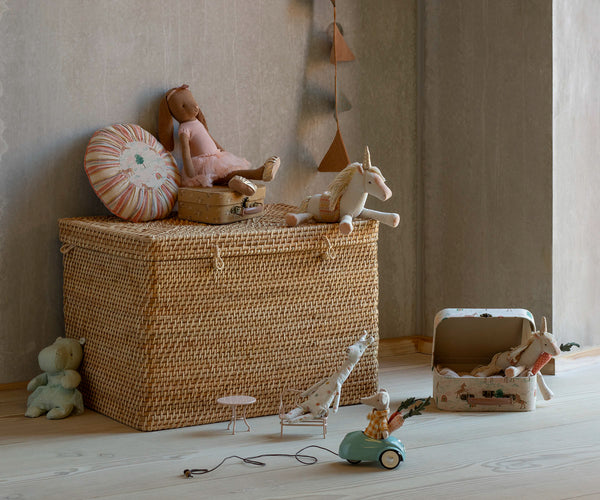 cushion | round small - unicorn