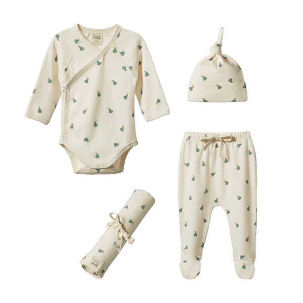 welcome home gift set | petite pear