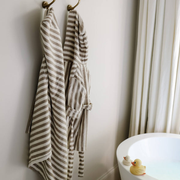 hooded towel | birch