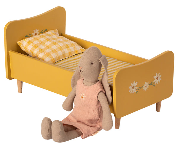 mini | wooden bed - yellow