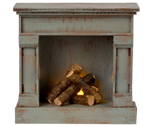 miniature | fireplace - vintage blue