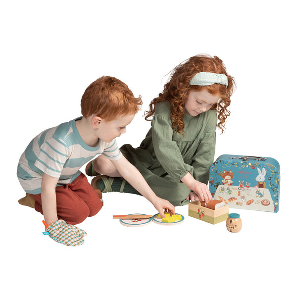 forest tales baking set (local only)